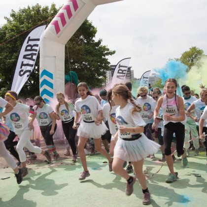 People at the Stockholm Color Run